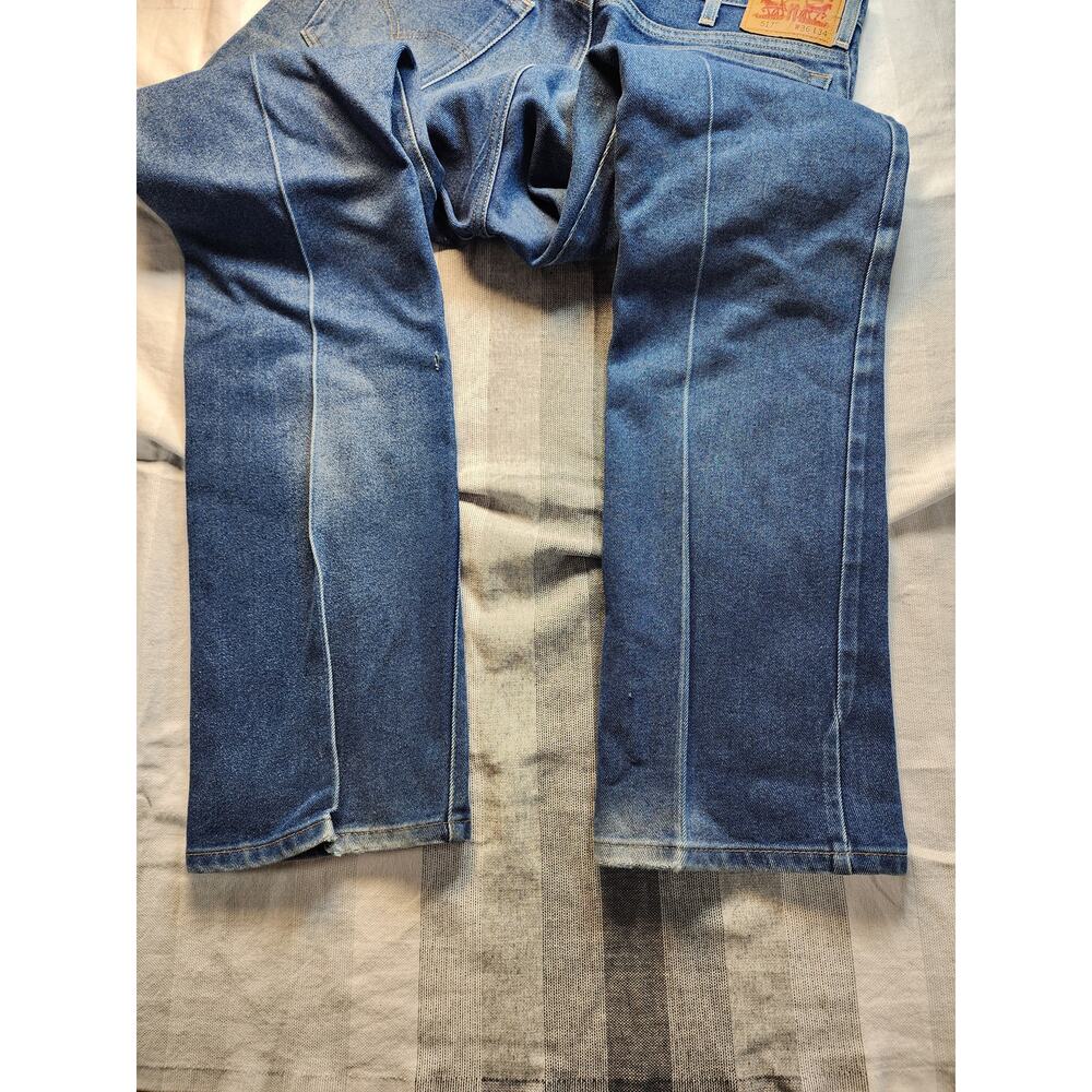 classic Levi's 517 bootcut jeans - Picture 7 of 11